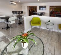 Comfort Inn Lobby