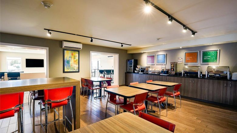 <b>Comfort Inn Restaurant</b>. Images powered by <a href="https://iceportal.shijigroup.com/" title="IcePortal" target="_blank">IcePortal</a>.