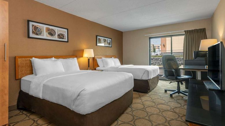 <b>Comfort Inn Sept-Iles Room</b>. Images powered by <a href="https://iceportal.shijigroup.com/" title="IcePortal" target="_blank">IcePortal</a>.