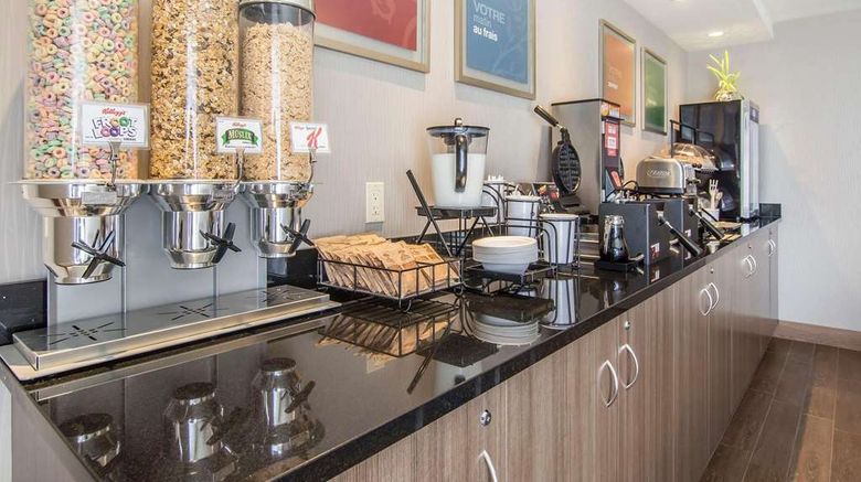 <b>Comfort Inn Sherbrooke - Estrie Restaurant</b>. Images powered by <a href="https://iceportal.shijigroup.com/" title="IcePortal" target="_blank">IcePortal</a>.