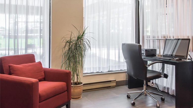 <b>Comfort Inn Sherbrooke - Estrie Other</b>. Images powered by <a href="https://iceportal.shijigroup.com/" title="IcePortal" target="_blank">IcePortal</a>.