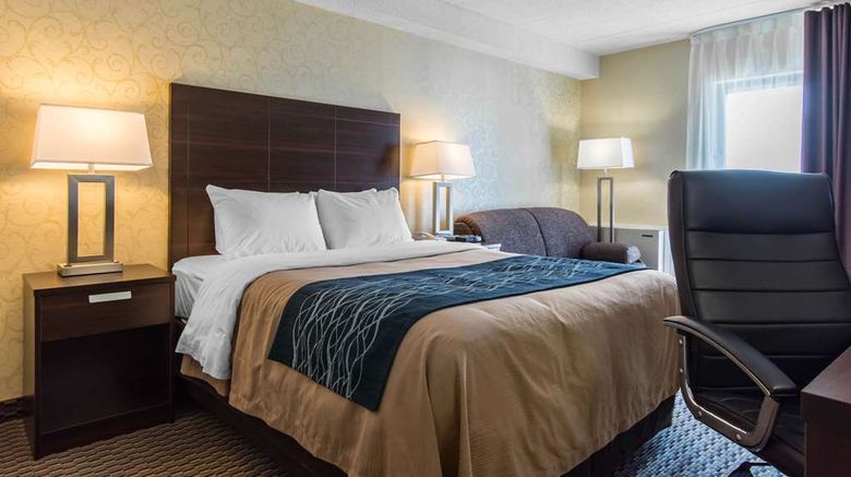 <b>Comfort Inn Room</b>. Images powered by <a href="https://iceportal.shijigroup.com/" title="IcePortal" target="_blank">IcePortal</a>.
