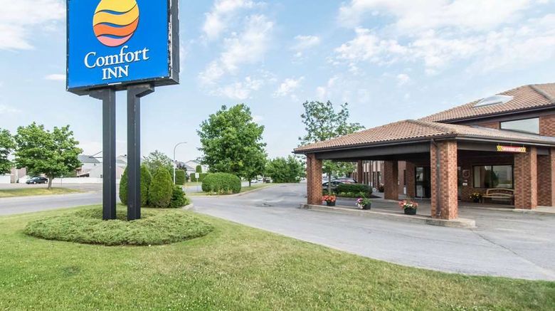 <b>Comfort Inn Exterior</b>. Images powered by <a href="https://iceportal.shijigroup.com/" title="IcePortal" target="_blank">IcePortal</a>.