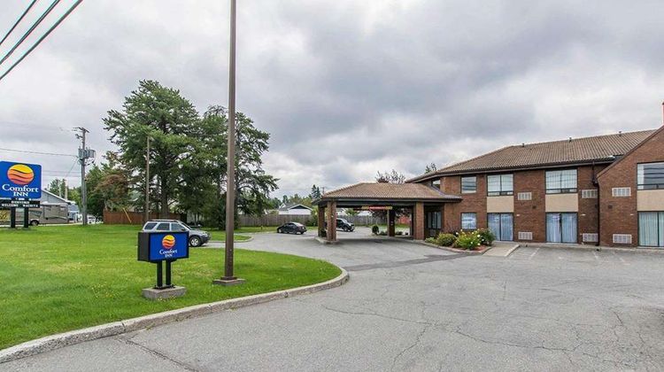 Comfort Inn Val-d Or Exterior