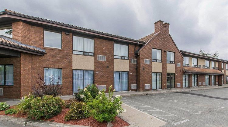 Comfort Inn Val-d Or Exterior