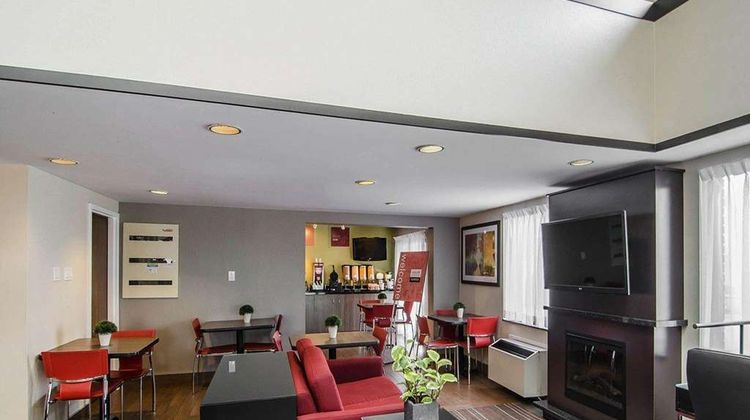 Comfort Inn Prince Albert Lobby
