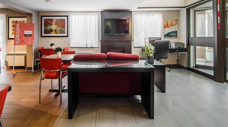 Comfort Inn Prince Albert Lobby