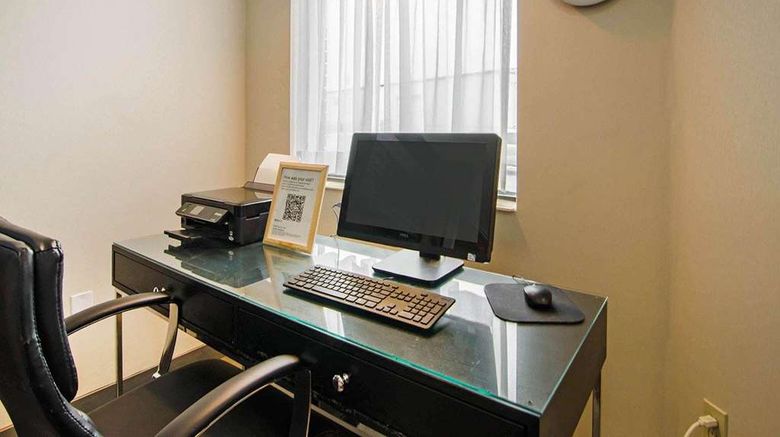 <b>Comfort Inn Saskatoon Centre Other</b>. Images powered by <a href="https://iceportal.shijigroup.com/" title="IcePortal" target="_blank">IcePortal</a>.