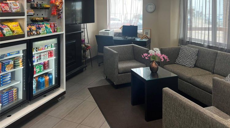 Comfort Inn Saskatoon Centre Lobby
