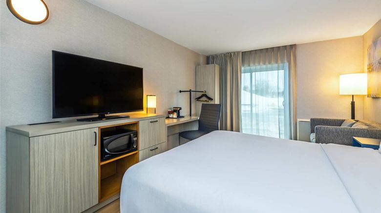 <b>Comfort Inn Saskatoon Centre Room</b>. Images powered by <a href="https://iceportal.shijigroup.com/" title="IcePortal" target="_blank">IcePortal</a>.