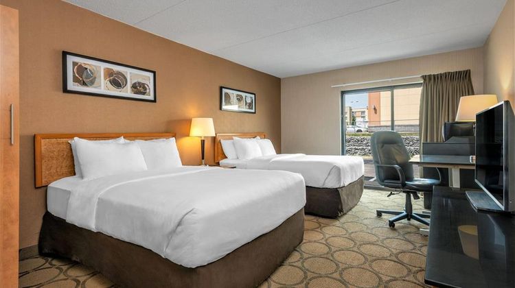 Comfort Inn Swift Current Room