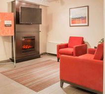 Comfort Inn South Lobby
