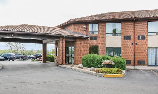 Comfort Inn South Exterior