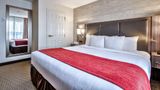 <b>Comfort Inn & Suites South Room</b>. Images powered by <a href="https://iceportal.shijigroup.com/" title="IcePortal" target="_blank">IcePortal</a>.