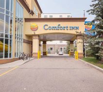 Comfort Inn & Suites University Exterior