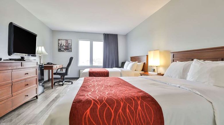 <b>Comfort Inn and Suites Saint-Jerome Room</b>. Images powered by <a href="https://iceportal.shijigroup.com/" title="IcePortal" target="_blank">IcePortal</a>.