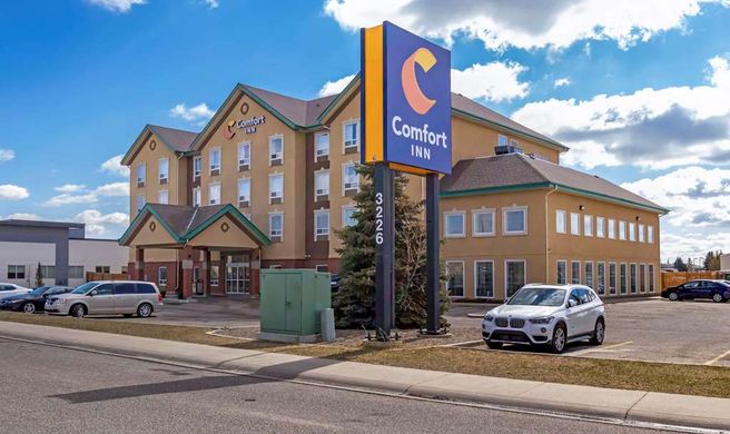 Comfort Inn Lethbridge Exterior