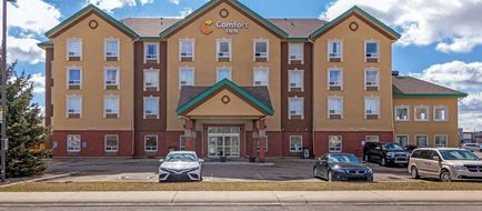 Comfort Inn Lethbridge Exterior