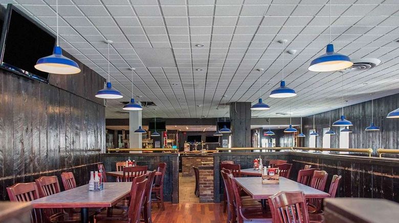 <b>Econo Lodge Smiths Falls Restaurant</b>. Images powered by <a href="https://iceportal.shijigroup.com/" title="IcePortal" target="_blank">IcePortal</a>.