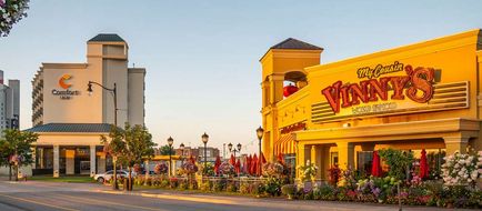 Comfort Inn Fallsview Exterior
