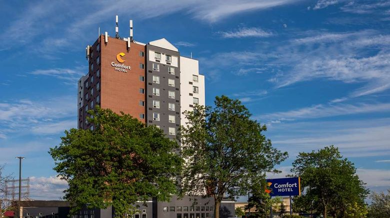 <b>Comfort Hotel Airport North Exterior</b>. Images powered by <a href="https://iceportal.shijigroup.com/" title="IcePortal" target="_blank">IcePortal</a>.