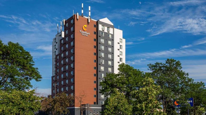 <b>Comfort Hotel Airport North Exterior</b>. Images powered by <a href="https://iceportal.shijigroup.com/" title="IcePortal" target="_blank">IcePortal</a>.