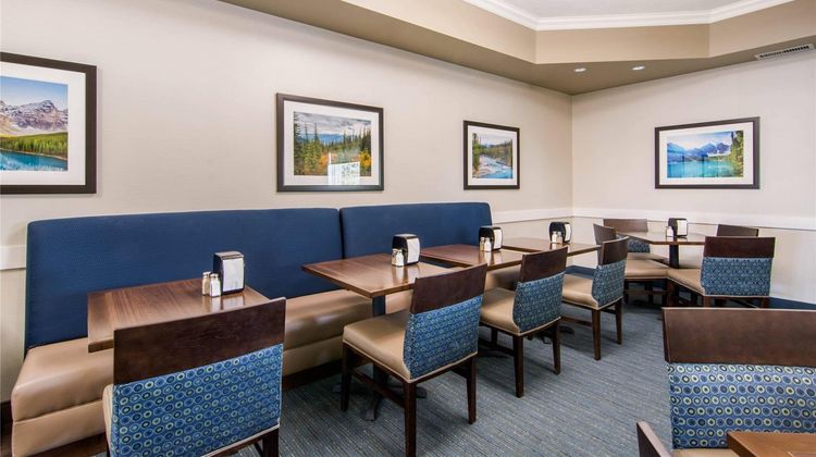 Comfort Inn & Suites Red Deer Restaurant