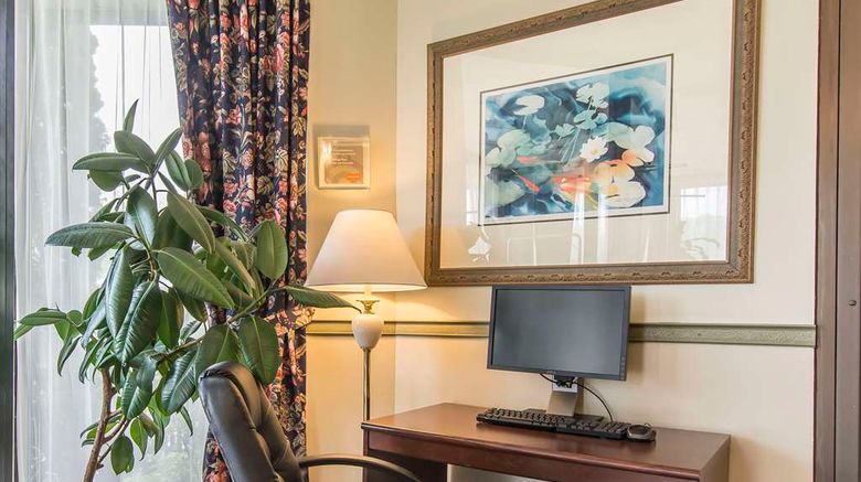 <b>Quality Hotel & Suites Sherbrooke Other</b>. Images powered by <a href="https://iceportal.shijigroup.com/" title="IcePortal" target="_blank">IcePortal</a>.