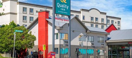 Quality Inn Exterior
