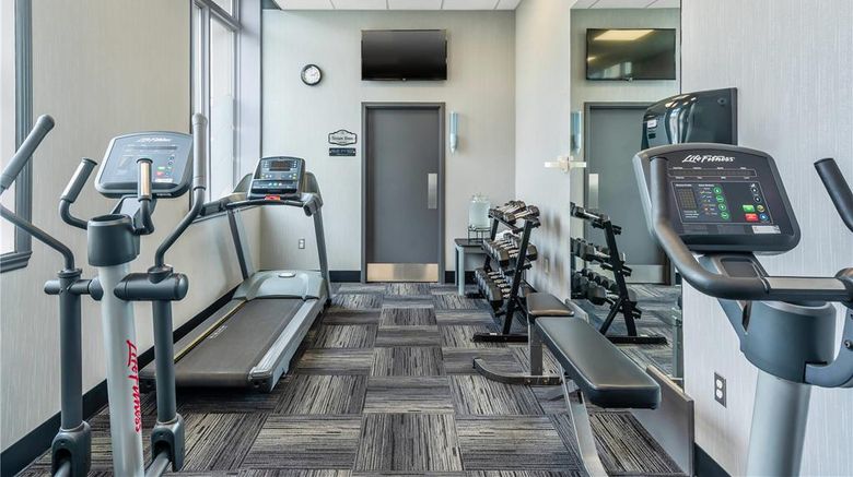 <b>Quality Suites Health</b>. Images powered by <a href="https://iceportal.shijigroup.com/" title="IcePortal" target="_blank">IcePortal</a>.