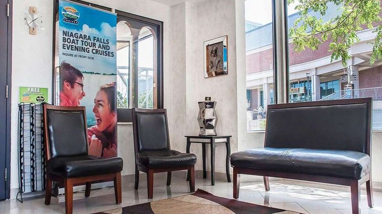 <b>Quality Hotel Fallsview Cascade Lobby</b>. Images powered by <a href="https://iceportal.shijigroup.com/" title="IcePortal" target="_blank">IcePortal</a>.