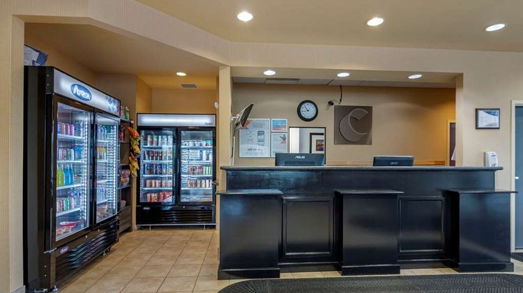 Comfort Inn Sturgeon Falls Lobby