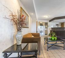 Comfort Inn Cornwall Lobby
