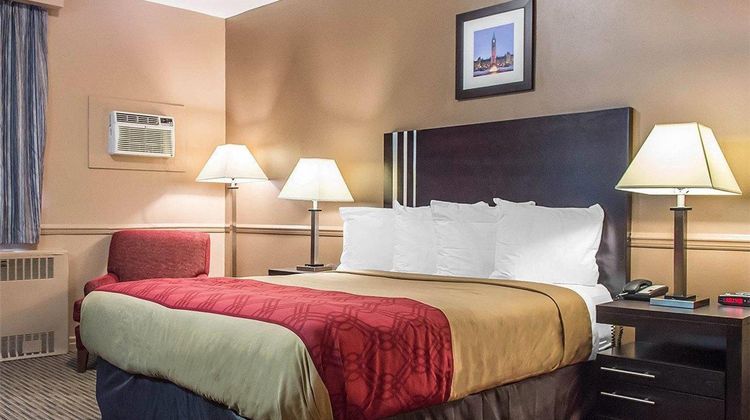 Econo Lodge Downtown Ottawa Room