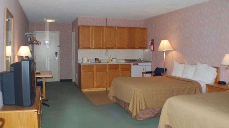 Quality Inn Room