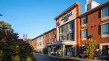 <b>Comfort Inn Sarnia Exterior</b>. Images powered by <a href="https://iceportal.shijigroup.com/" title="IcePortal" target="_blank">IcePortal</a>.