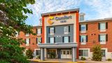 <b>Comfort Inn Sarnia Exterior</b>. Images powered by <a href="https://iceportal.shijigroup.com/" title="IcePortal" target="_blank">IcePortal</a>.