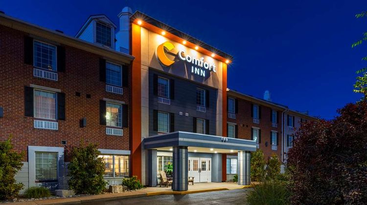 Comfort Inn Sarnia Exterior