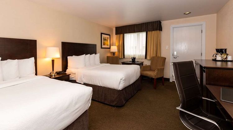 Quality Inn & Suites Matane Room