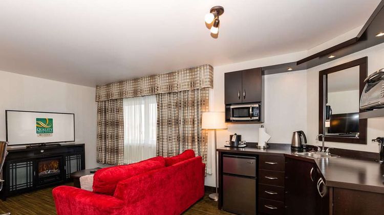 Quality Inn & Suites Matane Suite