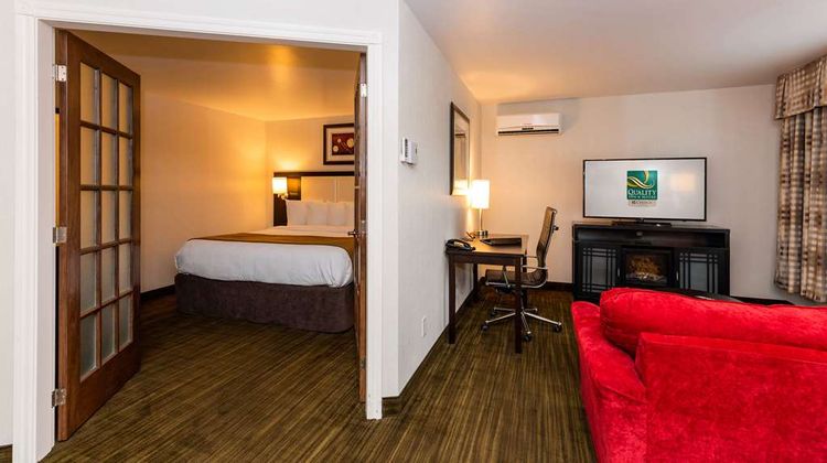 Quality Inn & Suites Matane Suite