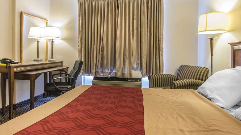 <b>Econo Lodge Room</b>. Images powered by <a href="https://iceportal.shijigroup.com/" title="IcePortal" target="_blank">IcePortal</a>.
