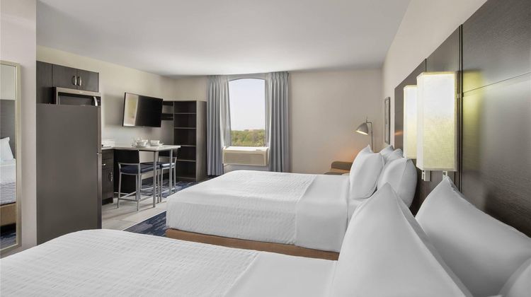 Quality Inn Winnipeg Suite