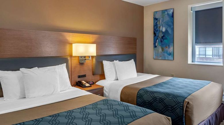 <b>Econo Lodge Inn & Suites Room</b>. Images powered by <a href="https://iceportal.shijigroup.com/" title="IcePortal" target="_blank">IcePortal</a>.