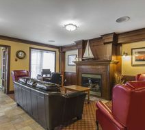 Quality Inn Lobby