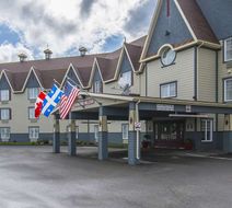 Quality Inn Exterior