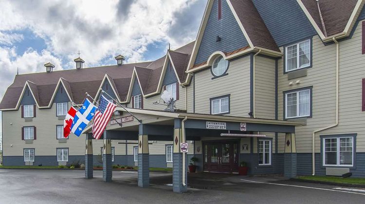 Quality Inn Exterior