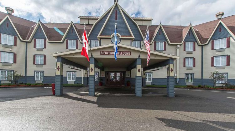 Quality Inn Exterior
