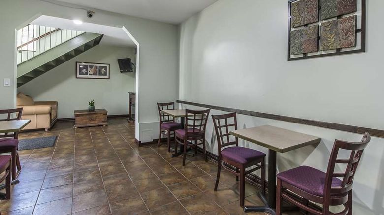 <b>Econo Lodge Huntsville Restaurant</b>. Images powered by <a href="https://iceportal.shijigroup.com/" title="IcePortal" target="_blank">IcePortal</a>.