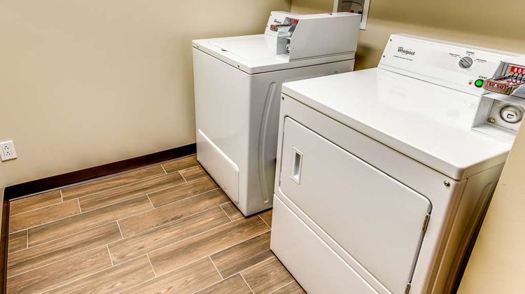 Econo Lodge Other